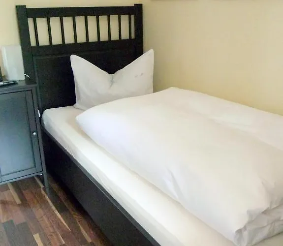 Mader Отель Оттобрунн